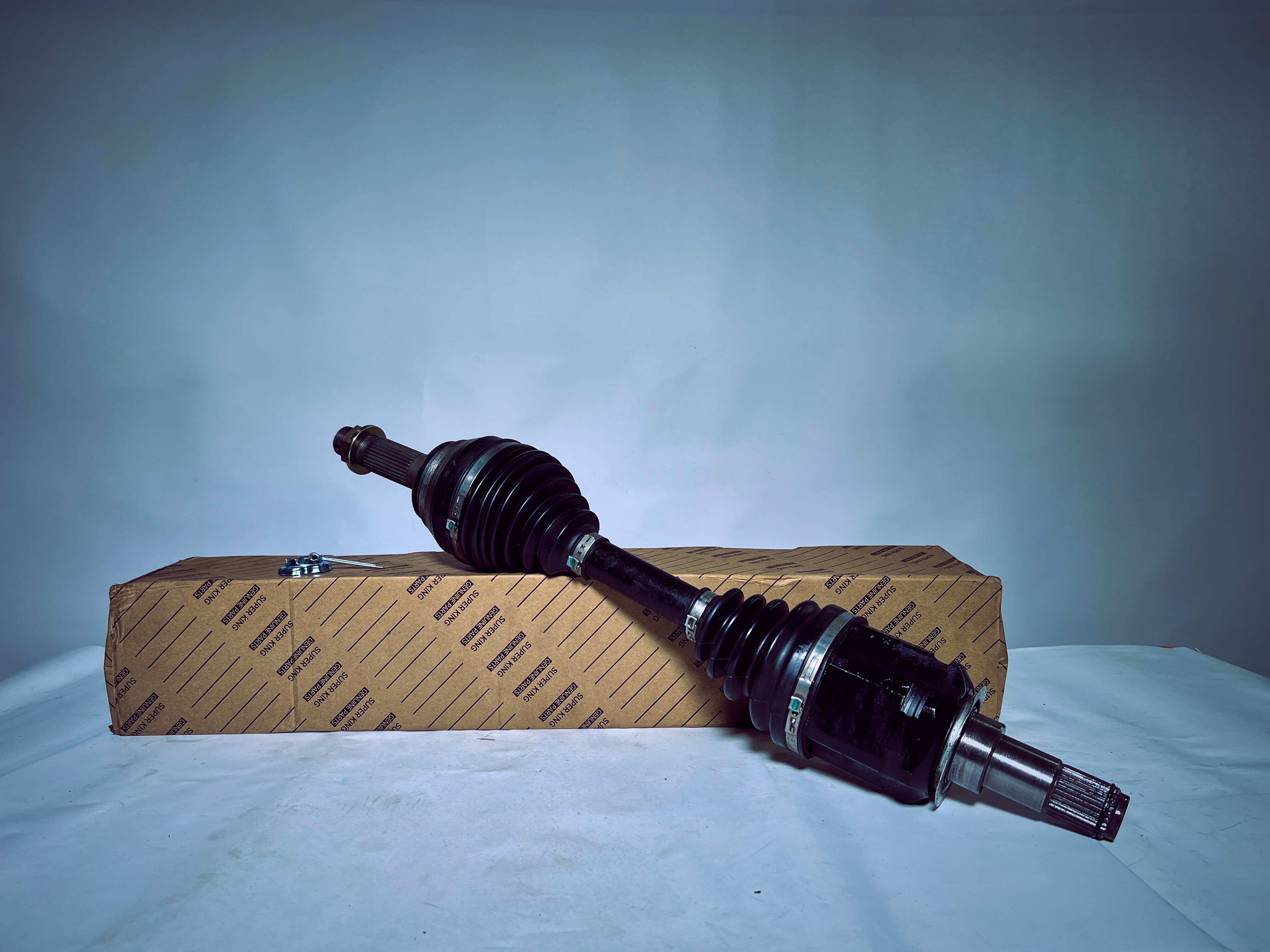 DRIVE SHAFT: HILUX 2007